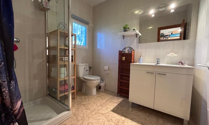 6 Bed, 2 Bath, HouseFor Sale, Orihuela, Alicante