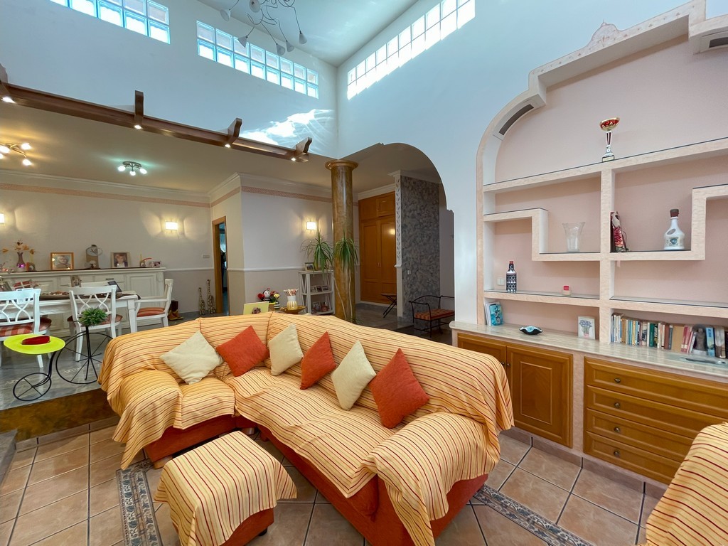 4 Bed, 4 Bath, HouseFor Sale, La Union, Murcia