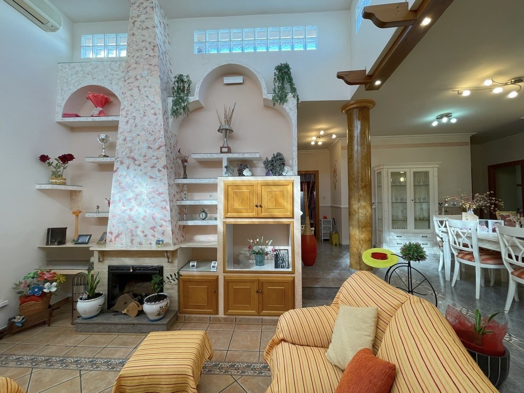 4 Bed, 4 Bath, HouseFor Sale, La Union, Murcia