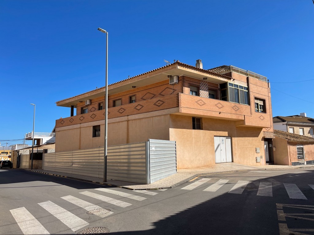 4 Bed, 4 Bath, HouseFor Sale, La Union, Murcia