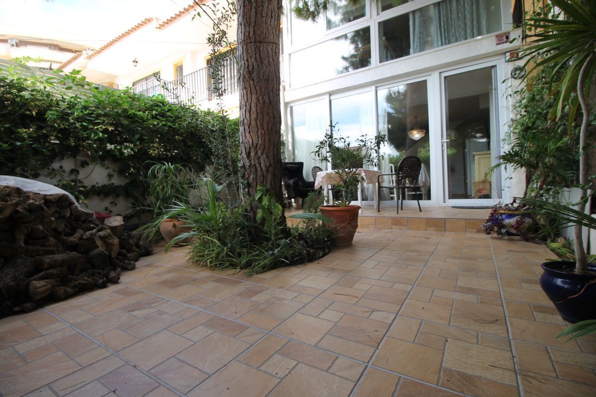 4 Bed, 2 Bath, ApartmentFor Sale, La Zenia, Alicante