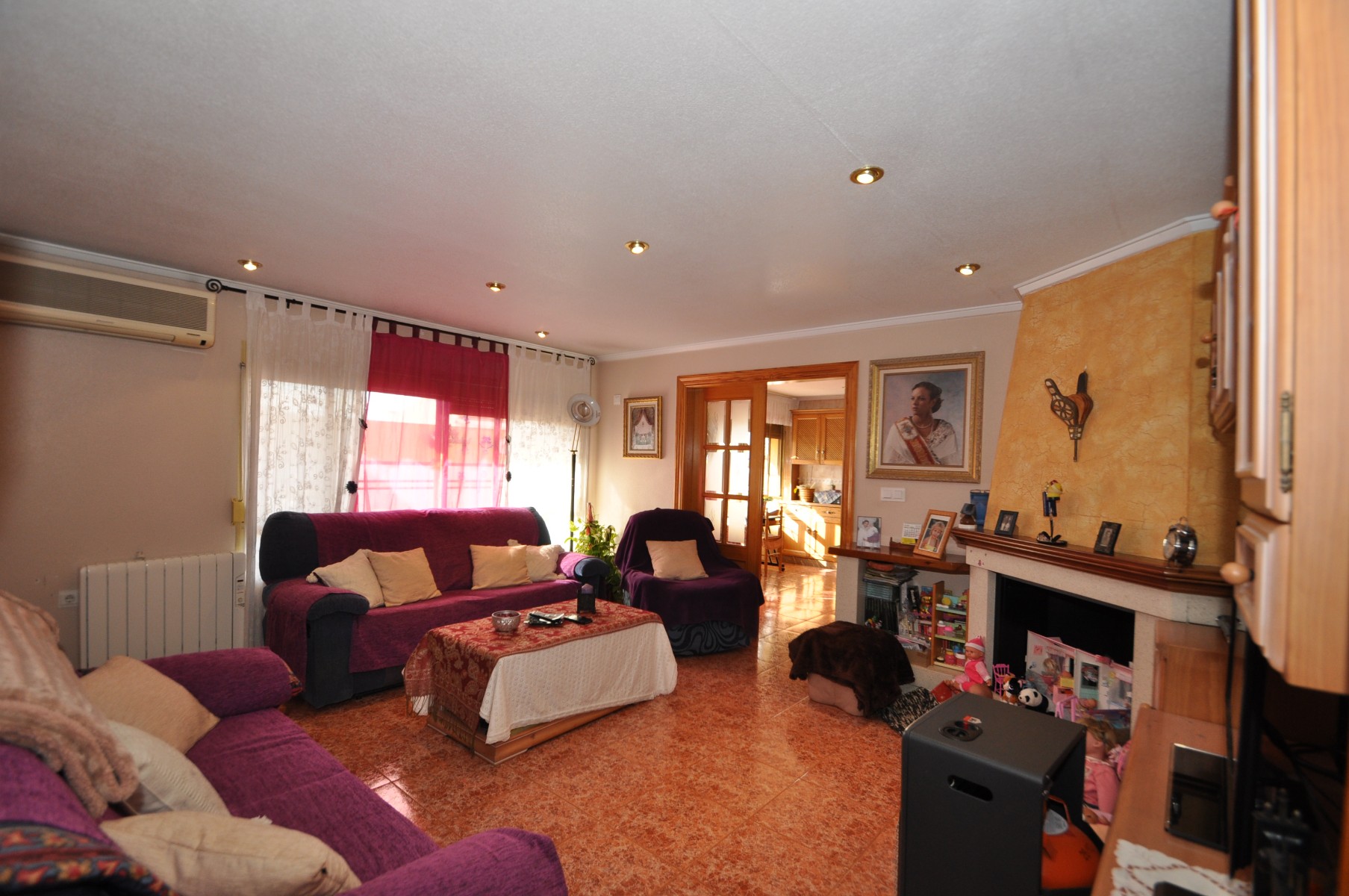 3 Bed, 2 Bath, HouseFor Sale, Pinoso, Alicante
