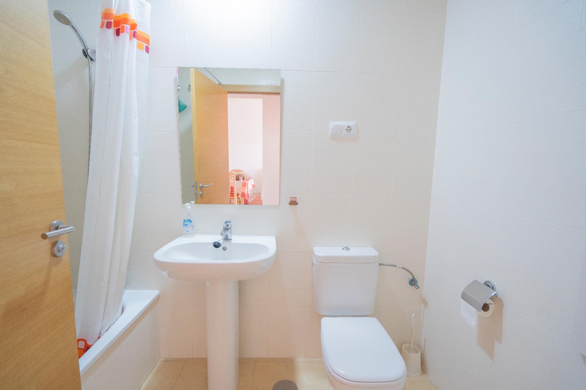 2 Bed, 1 Bath, ApartmentFor Sale, Alhama De Murcia, Murcia