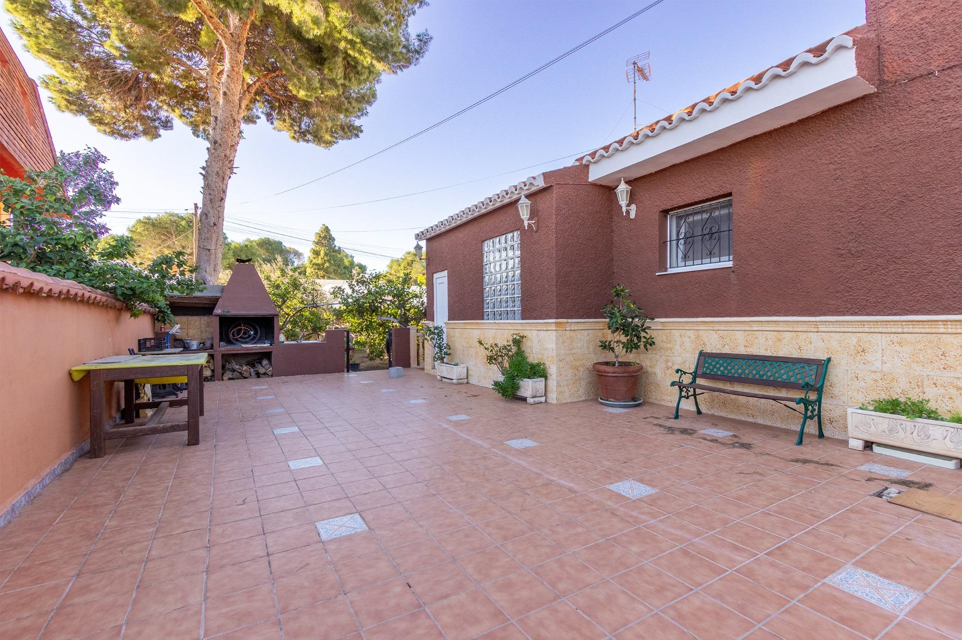 4 Bed, 3 Bath, HouseFor Sale, Torrevieja, Alicante