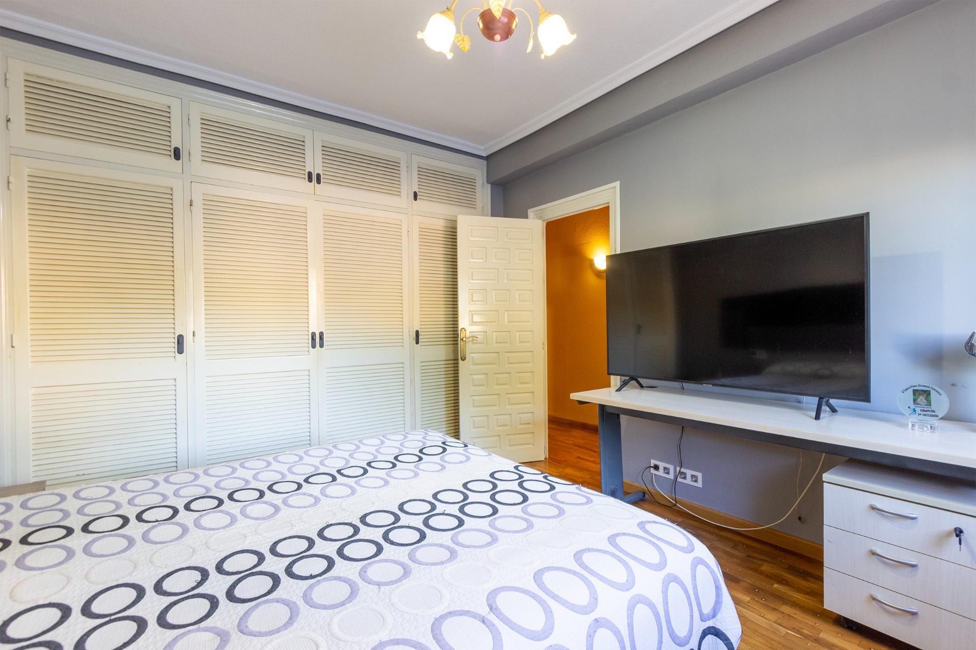 4 Bed, 3 Bath, HouseFor Sale, Torrevieja, Alicante