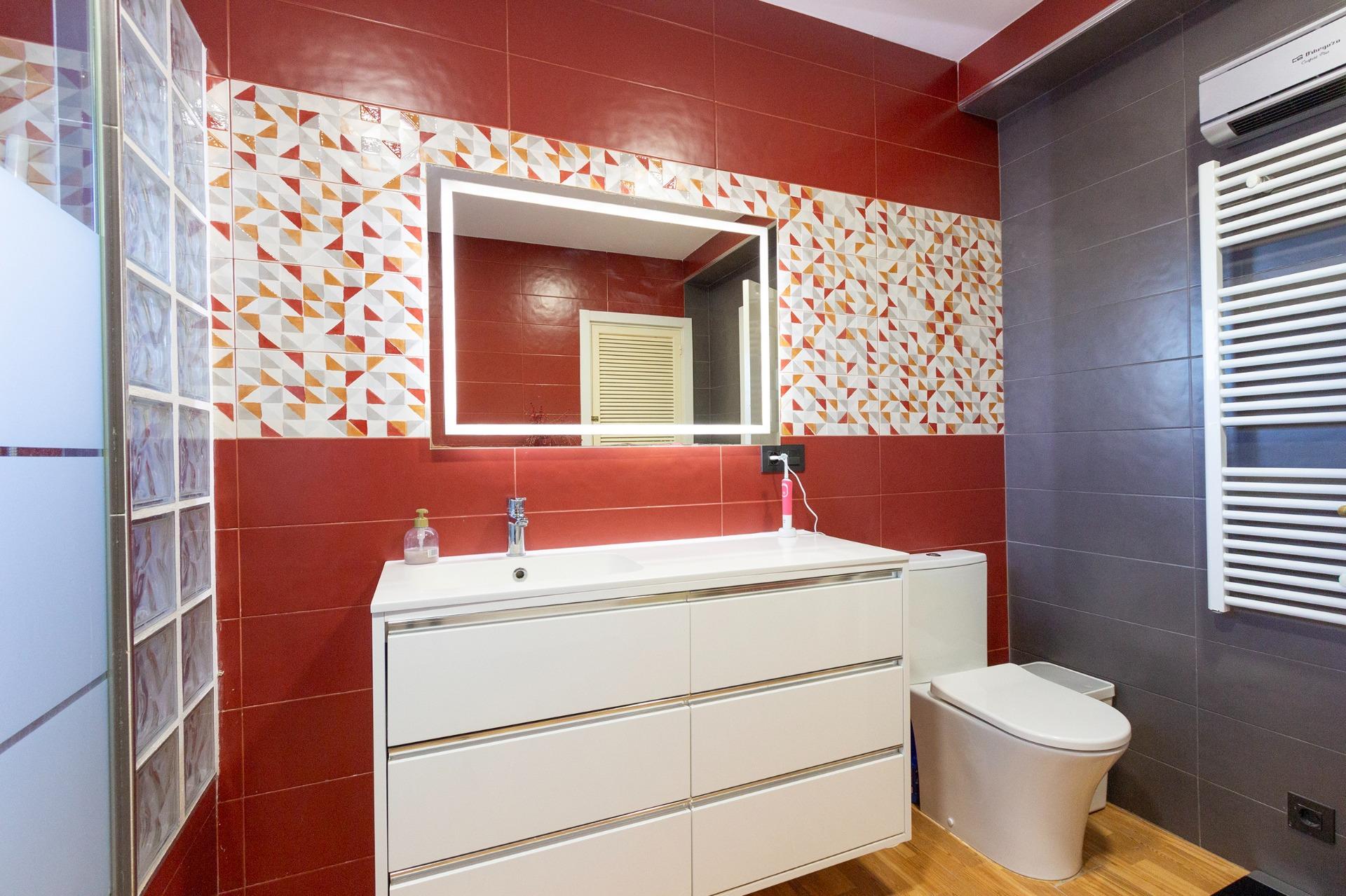 4 Bed, 3 Bath, HouseFor Sale, Torrevieja, Alicante