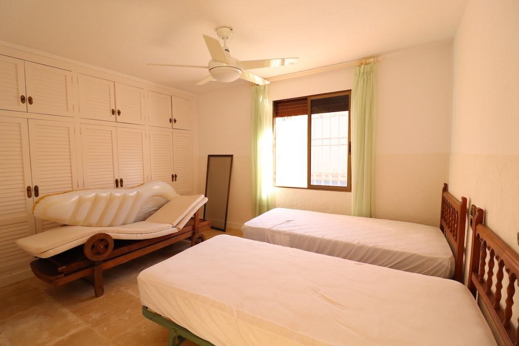 5 Bed, 2 Bath, HouseFor Sale, Cabo Roig, Alicante