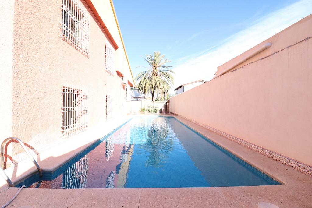 5 Bed, 2 Bath, HouseFor Sale, Cabo Roig, Alicante
