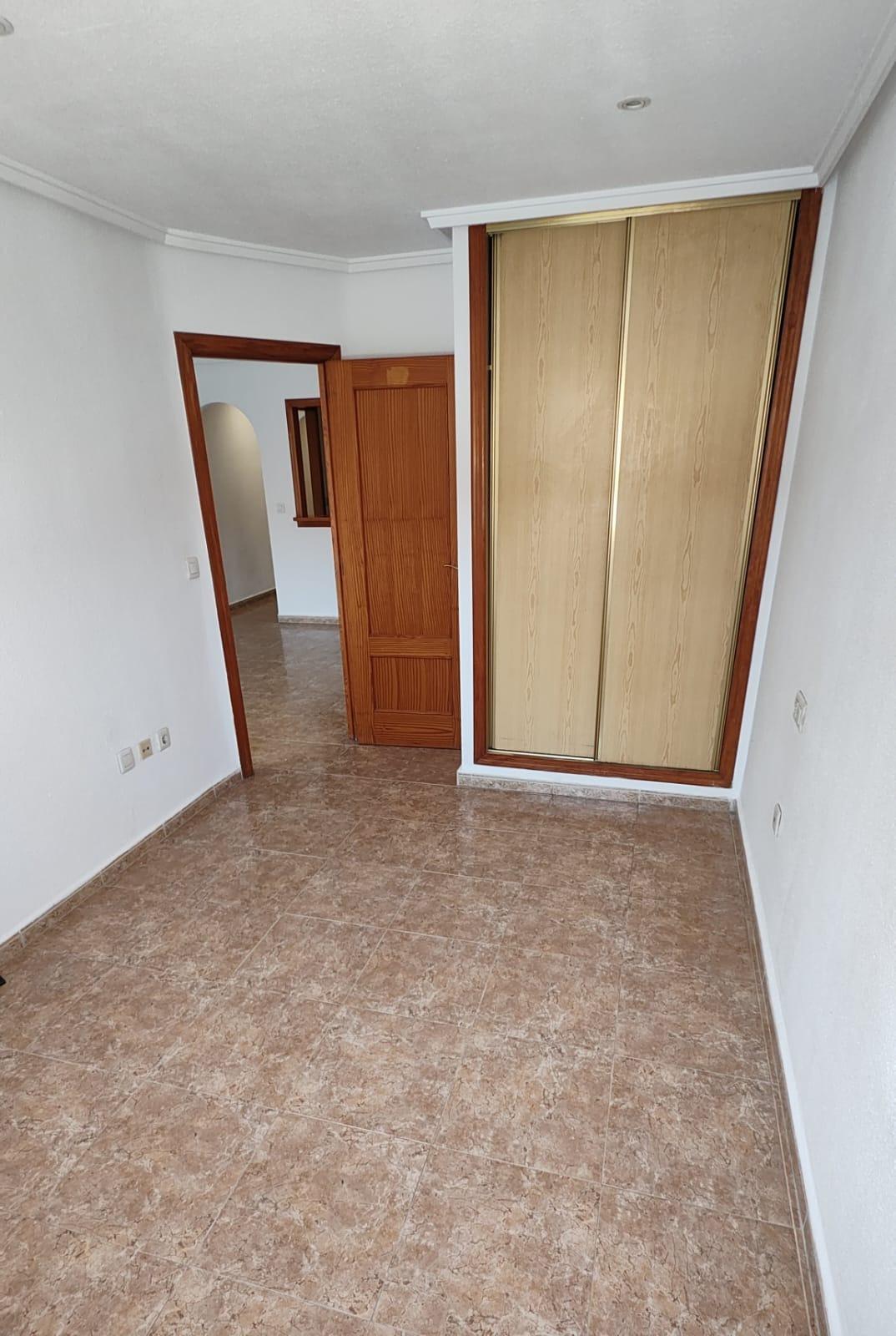 2 Bed, 1 Bath, ApartmentFor Sale, Torrevieja, Alicante