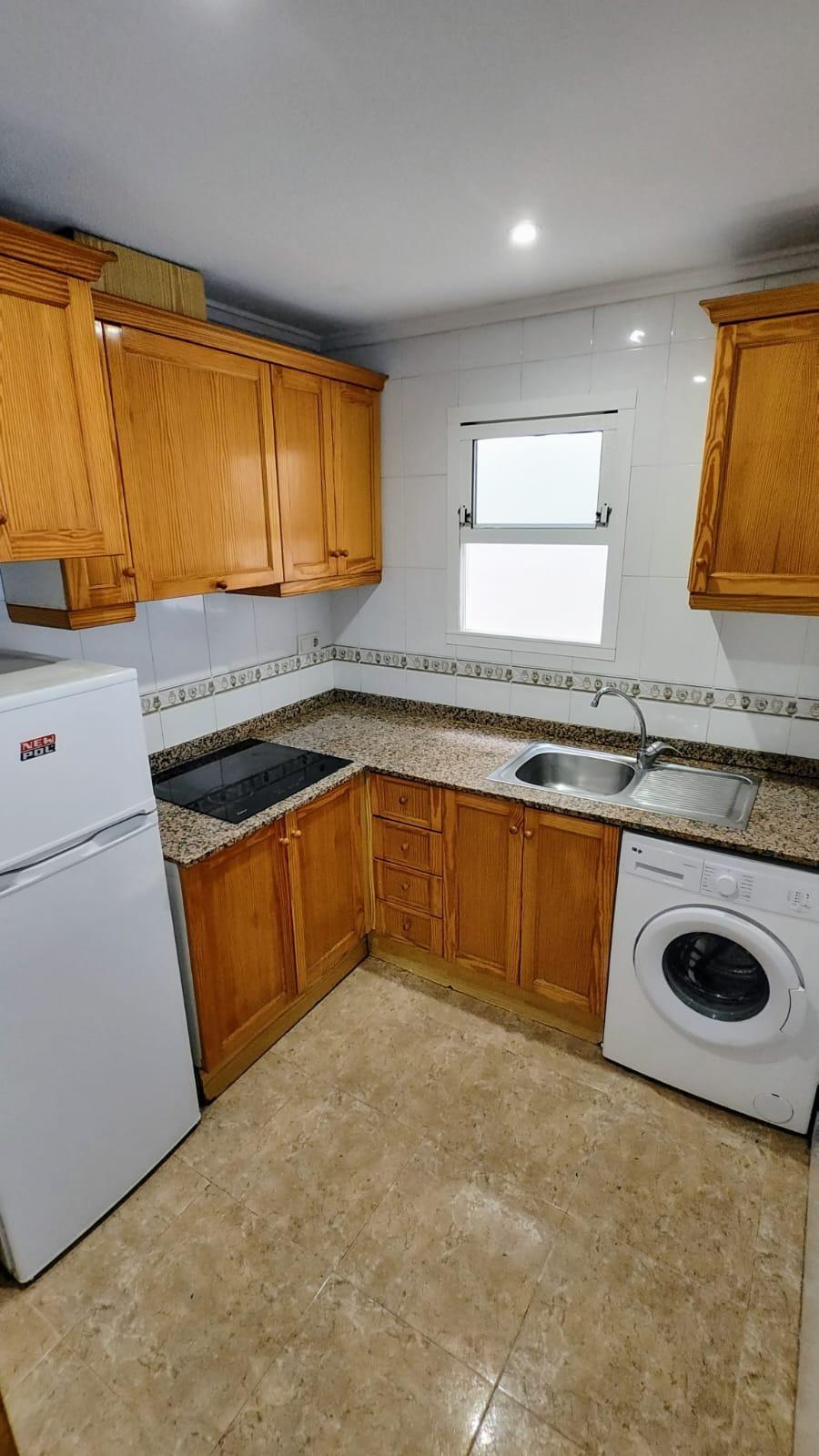 2 Bed, 1 Bath, ApartmentFor Sale, Torrevieja, Alicante