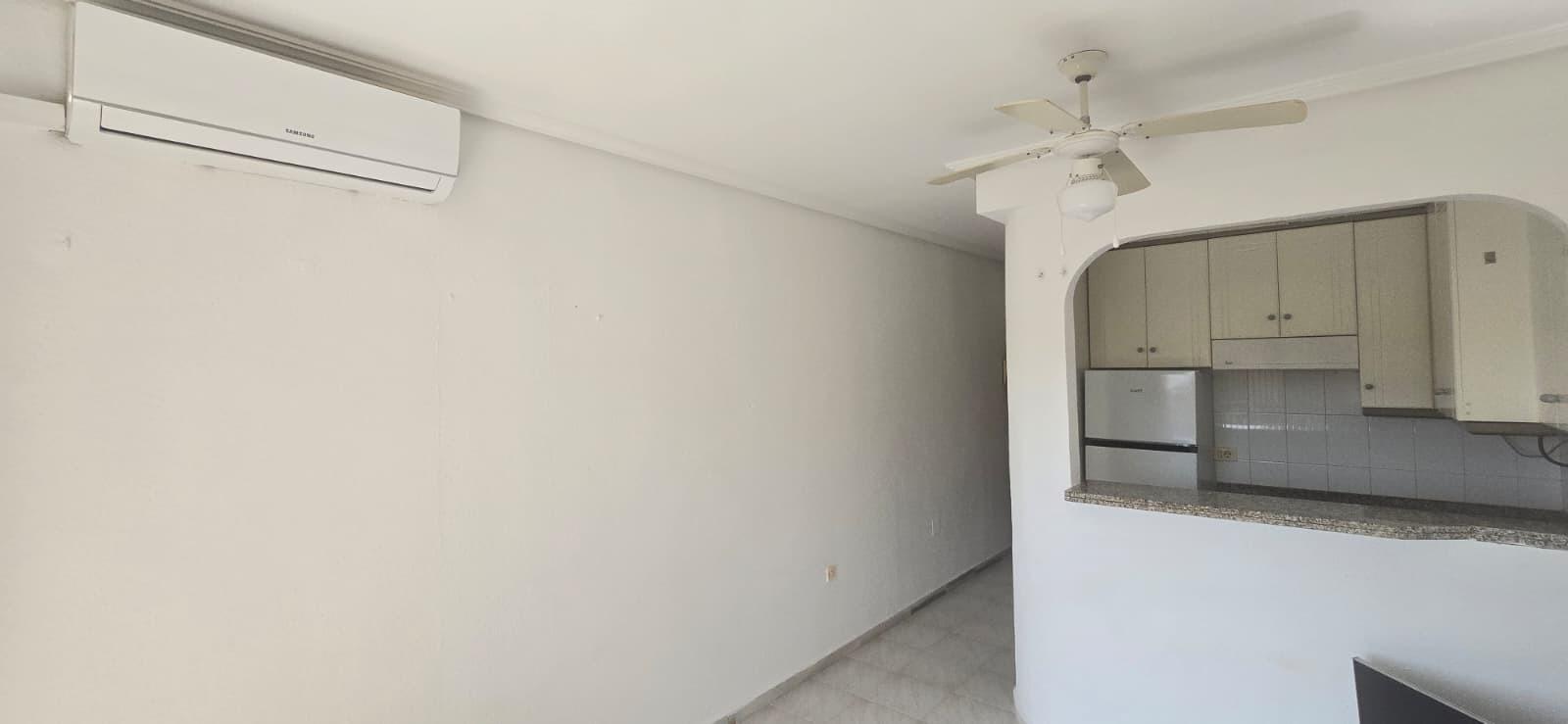 1 Bath, ApartmentFor Sale, Torrevieja, Alicante