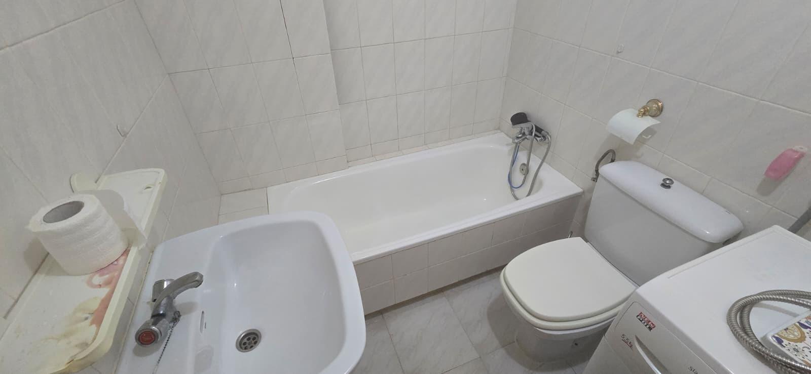 1 Bath, ApartmentFor Sale, Torrevieja, Alicante