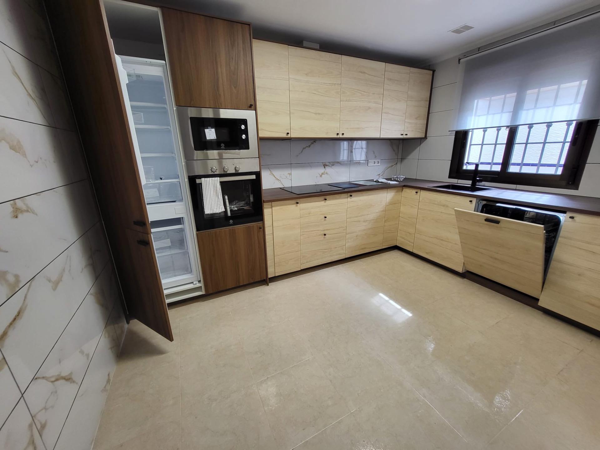 3 Bed, 3 Bath, HouseFor Sale, San Miguel de Salinas, Alicante