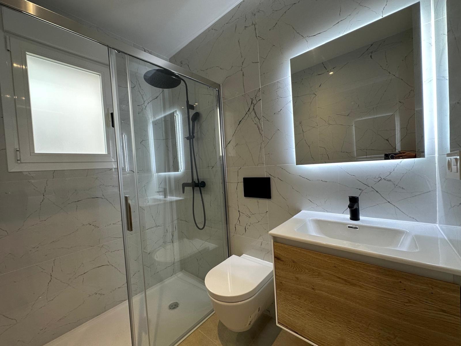 2 Bed, 2 Bath, ApartmentFor Sale, Torrevieja, Alicante