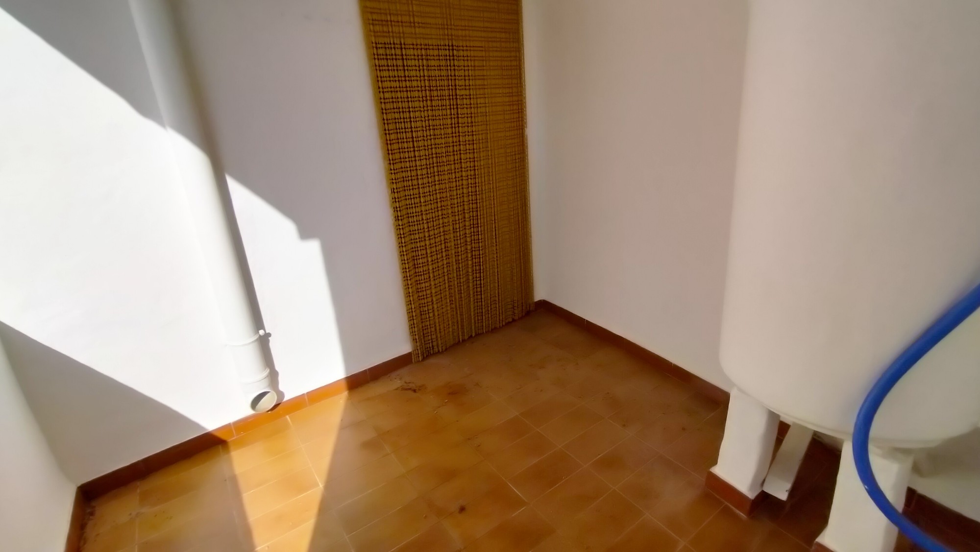 6 Bed, 2 Bath, HouseFor Sale, Sax, Alicante