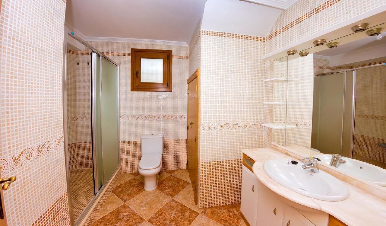 2 Bed, 3 Bath, HouseFor Sale, Los Altos, Alicante