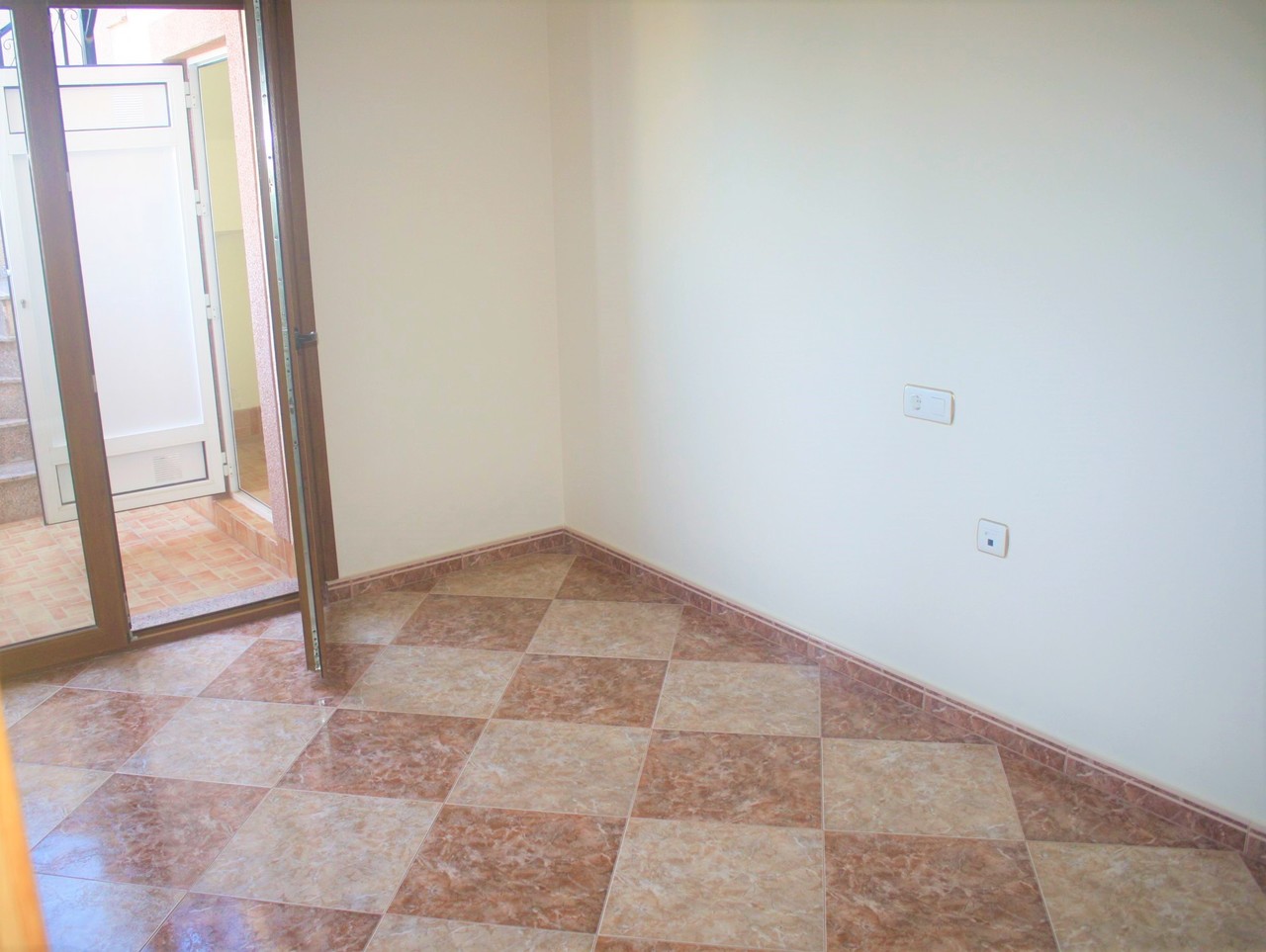 2 Bed, 3 Bath, HouseFor Sale, Los Altos, Alicante