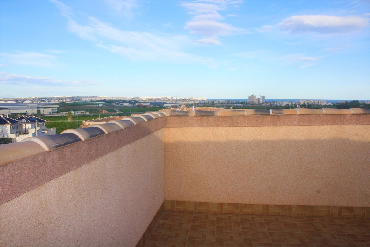 2 Bed, 3 Bath, HouseFor Sale, Los Altos, Alicante