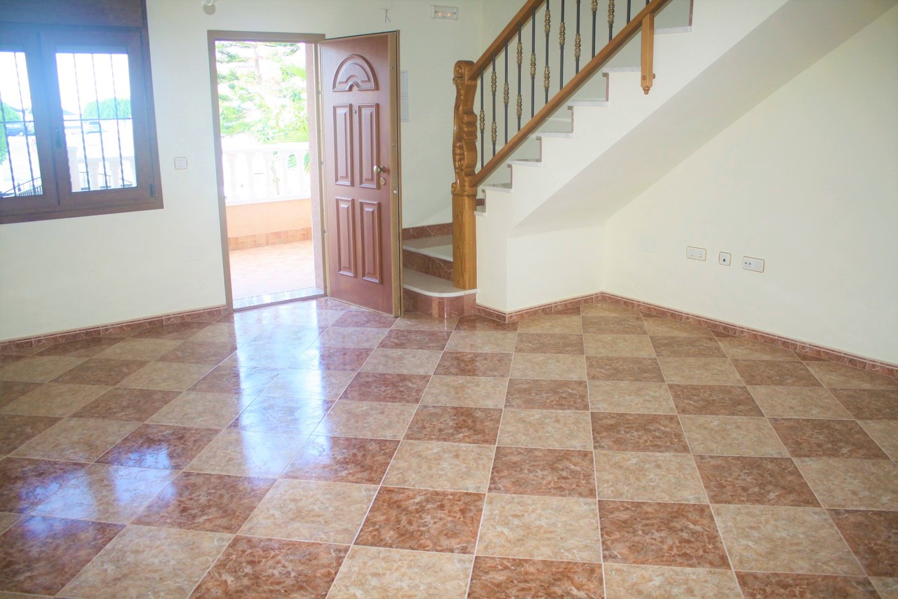 2 Bed, 3 Bath, HouseFor Sale, Los Altos, Alicante