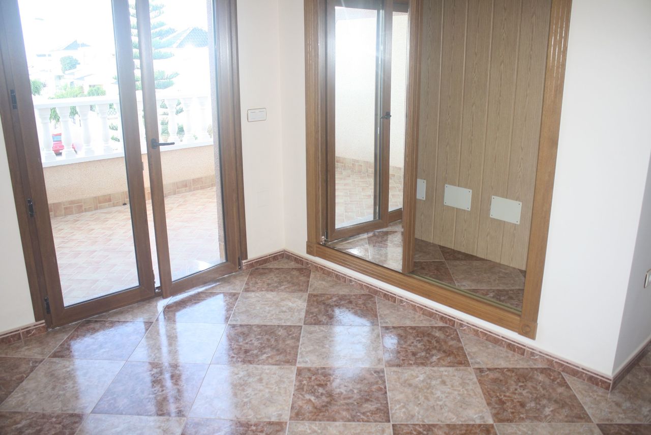 2 Bed, 3 Bath, HouseFor Sale, Los Altos, Alicante