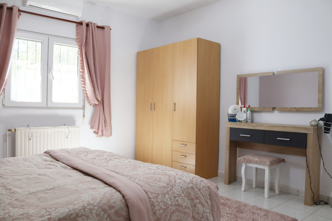 5 Bed, 2 Bath, HouseFor Sale, Jalon Valley, Alicante