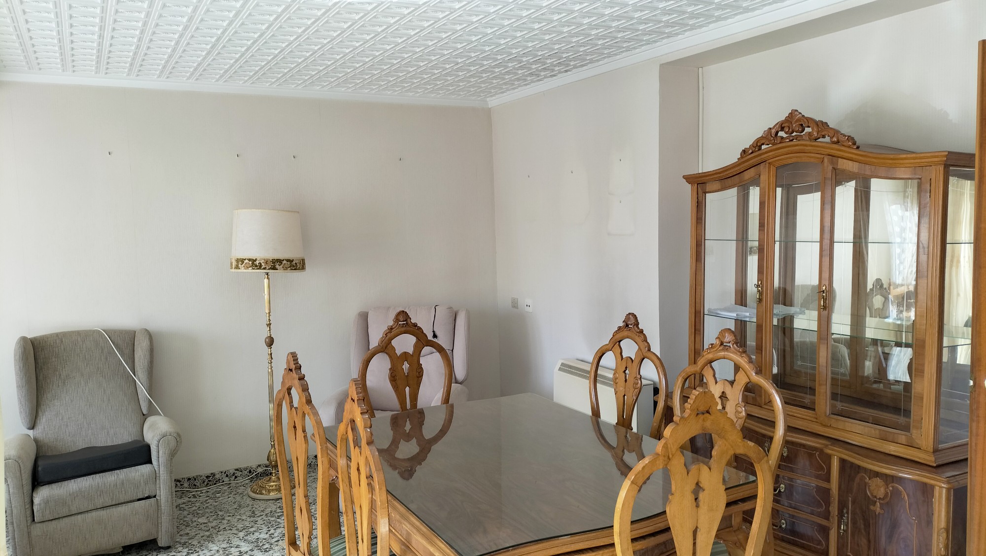 3 Bed, 1 Bath, ApartmentFor Sale, Sax, Alicante