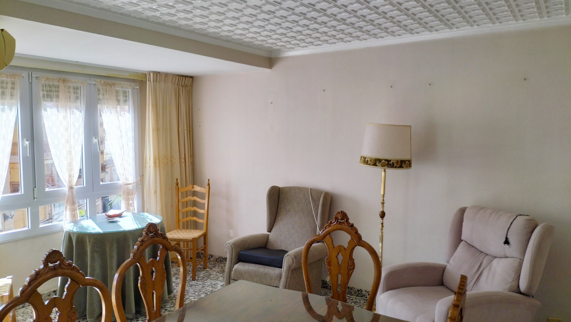 3 Bed, 1 Bath, ApartmentFor Sale, Sax, Alicante
