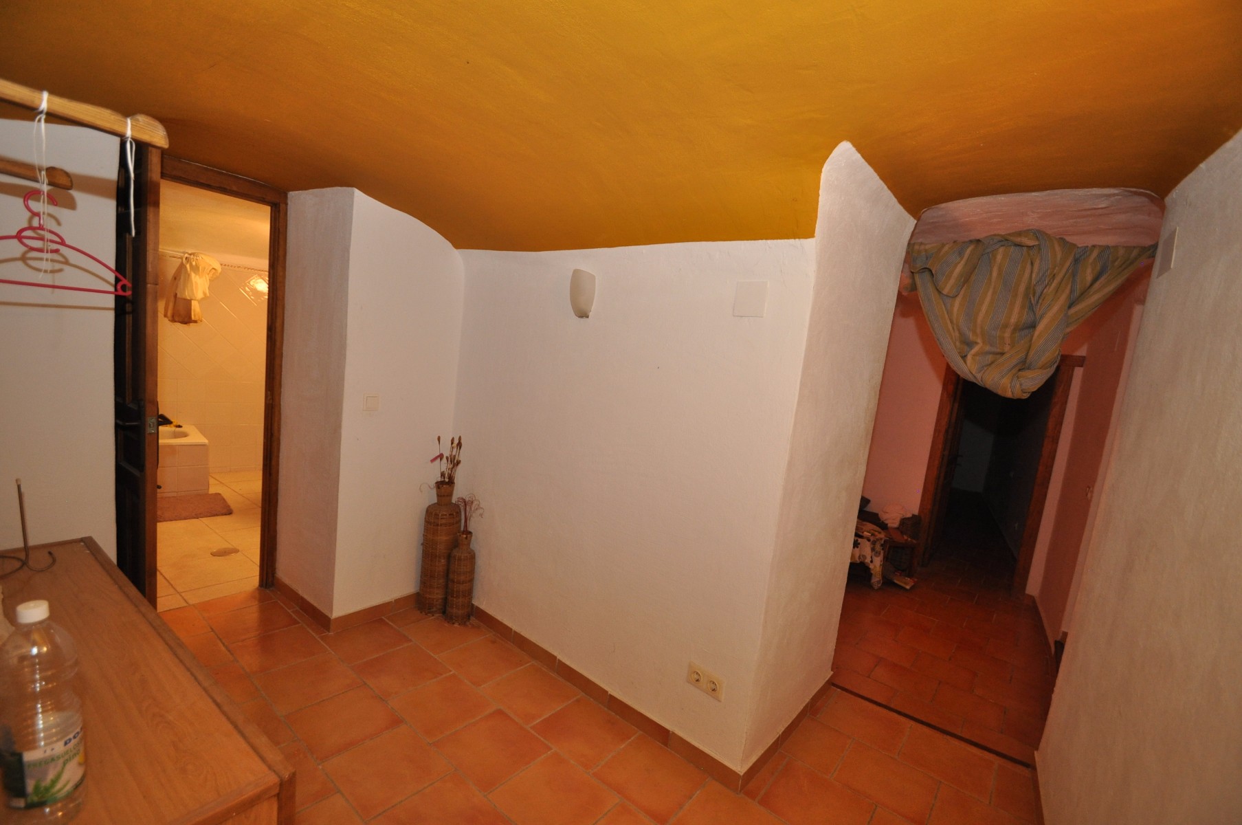 4 Bed, 1 Bath, HouseFor Sale, Monóvar/Monóver, Alicante