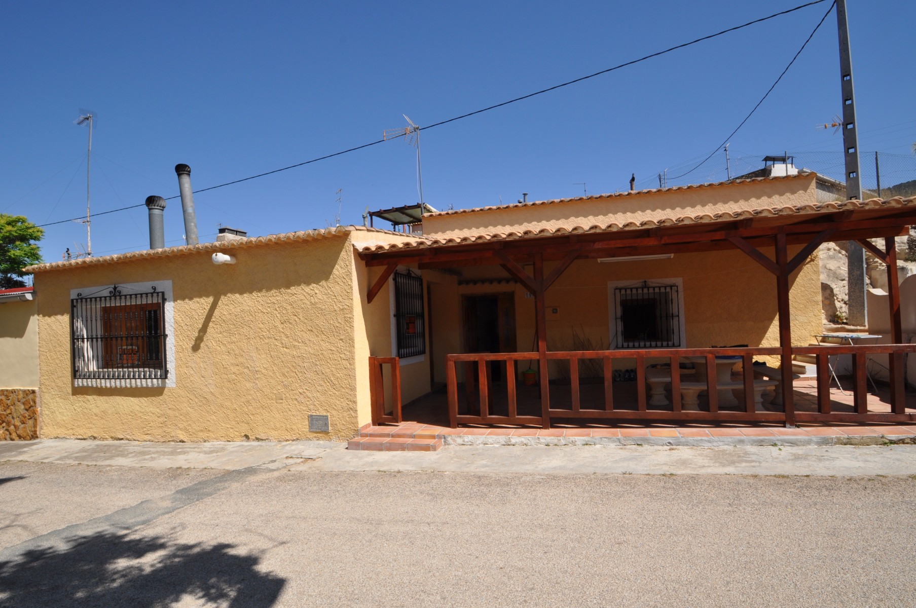 4 Bed, 1 Bath, HouseFor Sale, Monóvar/Monóver, Alicante