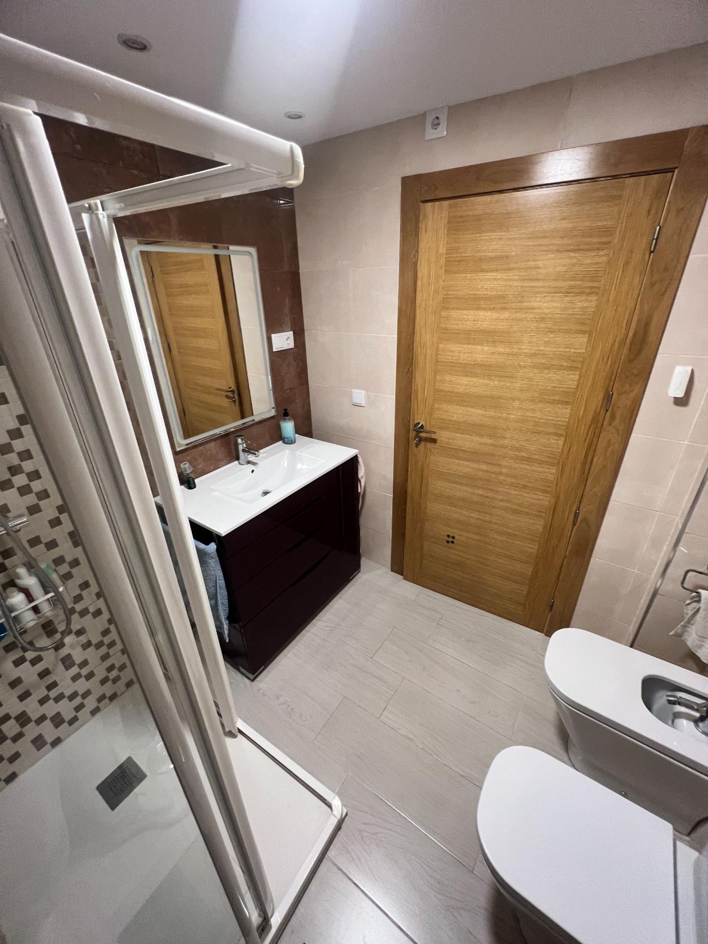 2 Bed, 1 Bath, ApartmentFor Sale, Torrevieja, Alicante