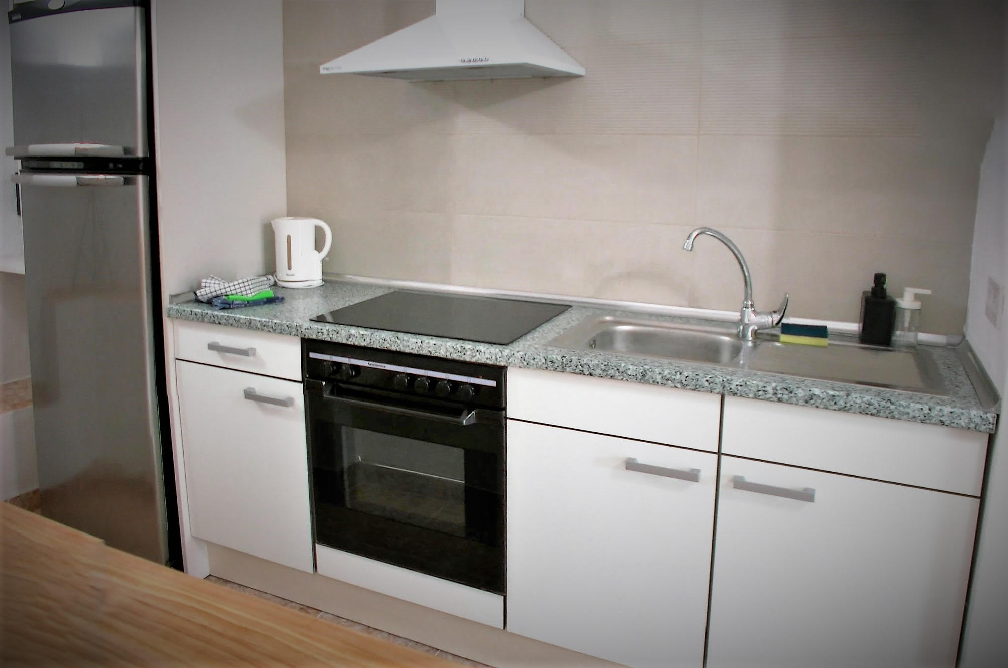 7 Bed, 2 Bath, HouseFor Sale, Torrevieja, Alicante