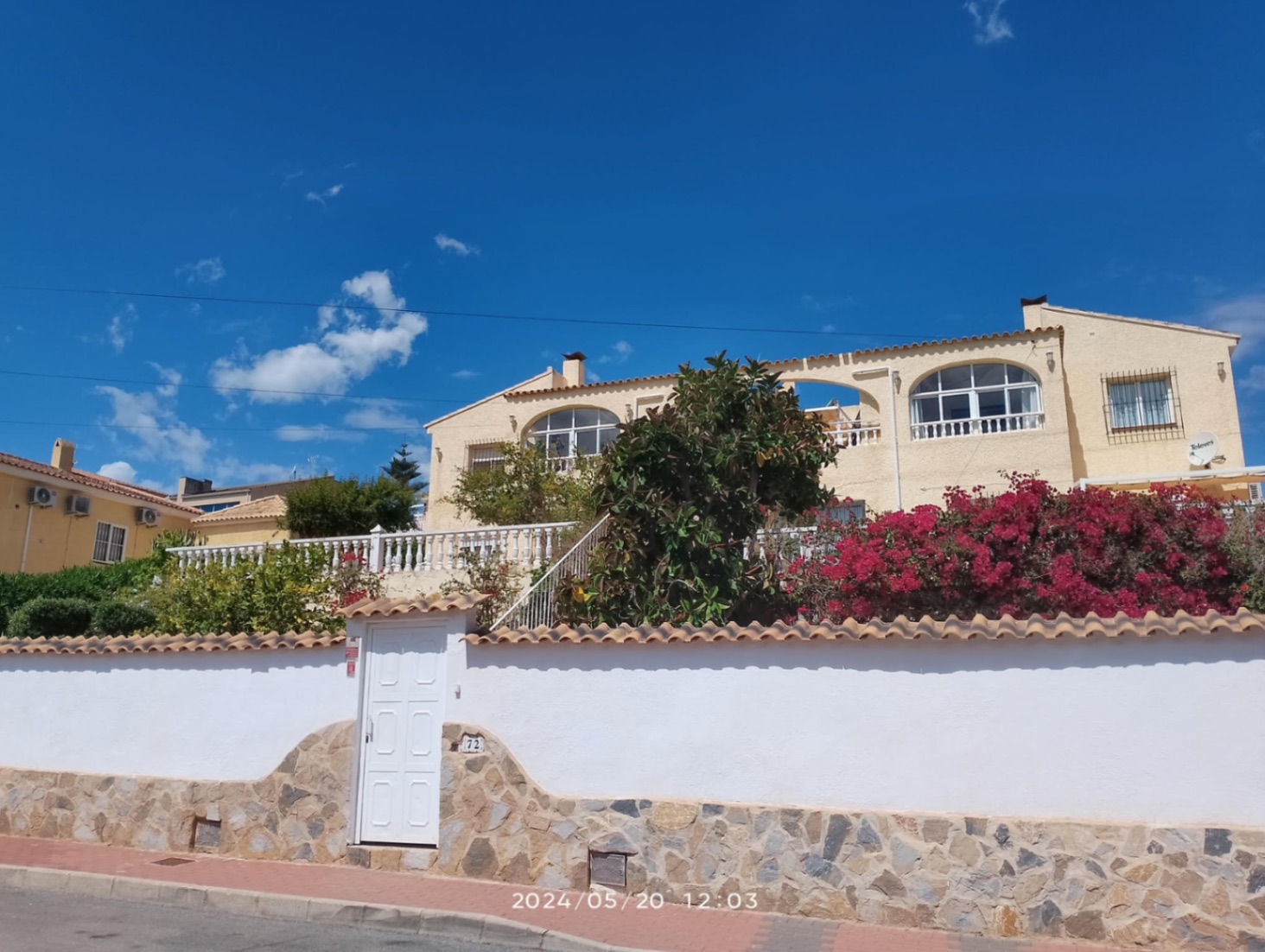 7 Bed, 2 Bath, HouseFor Sale, Torrevieja, Alicante
