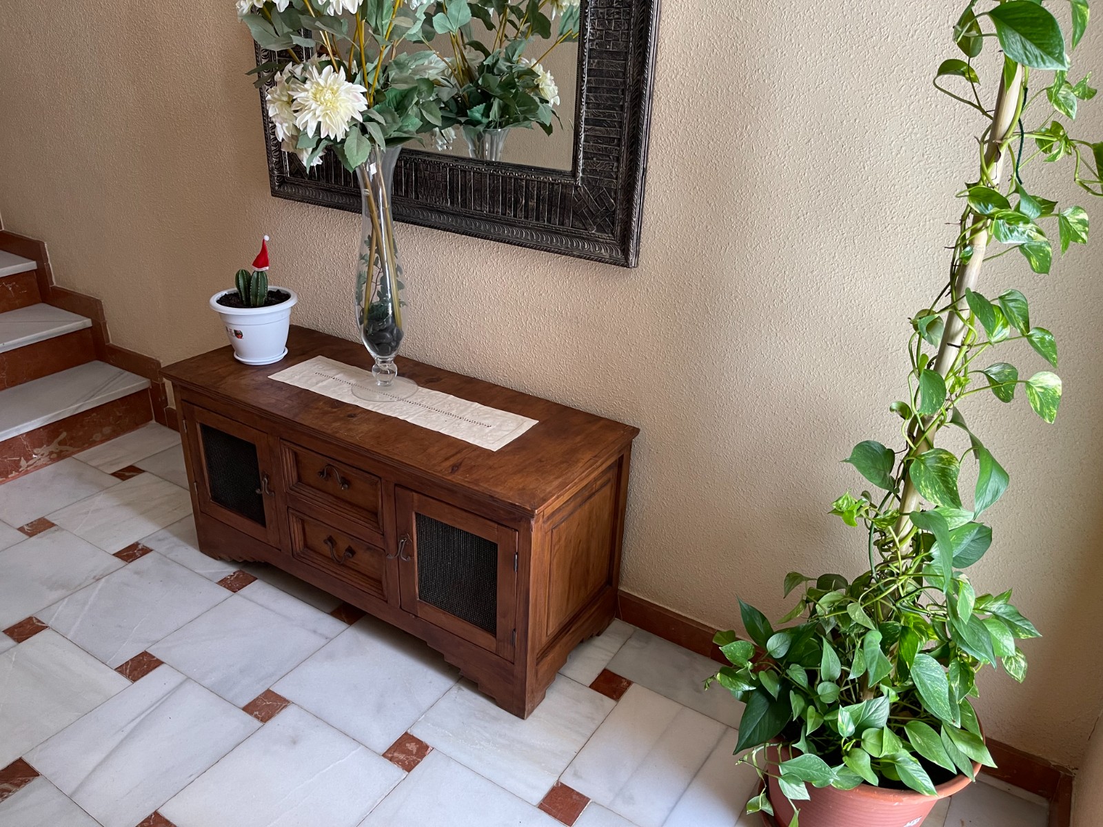 5 Bed, 2 Bath, HouseFor Sale, San Miguel de Salinas, Alicante