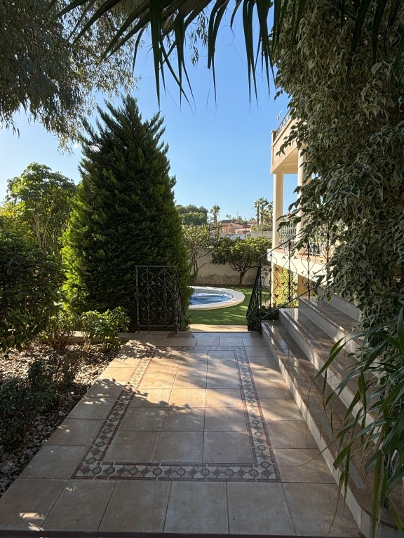 5 Bed, 4 Bath, HouseFor Sale, Ciudad Quesada, Alicante