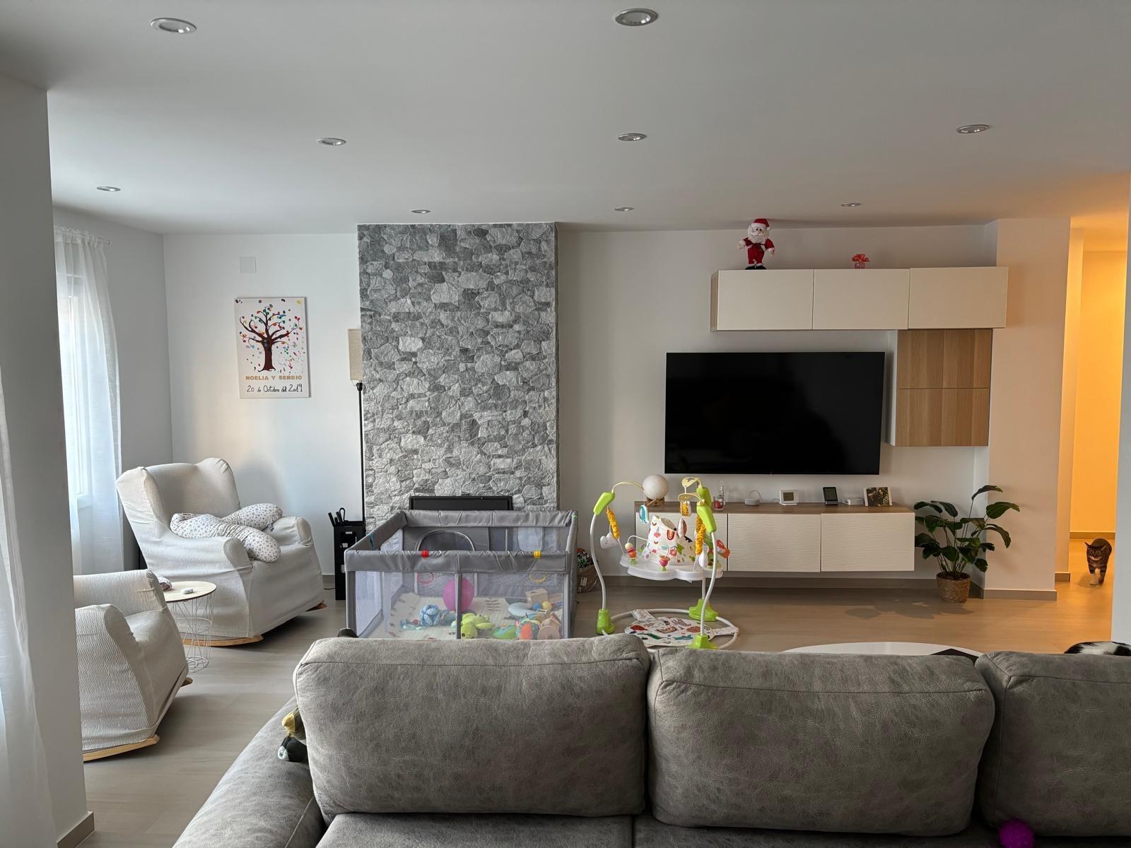 3 Bed, 2 Bath, ApartmentFor Sale, Torrevieja, Alicante 3 Bed, 2 Bath, ApartmentFor Sale, Torrevieja, Alicante