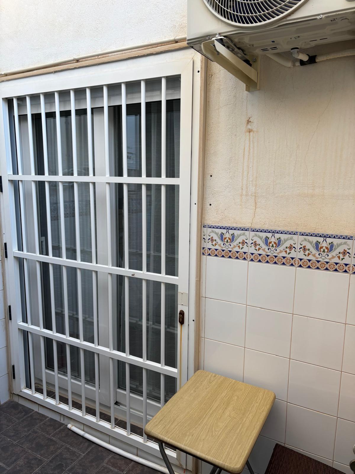 3 Bed, 2 Bath, ApartmentFor Sale, Torrevieja, Alicante