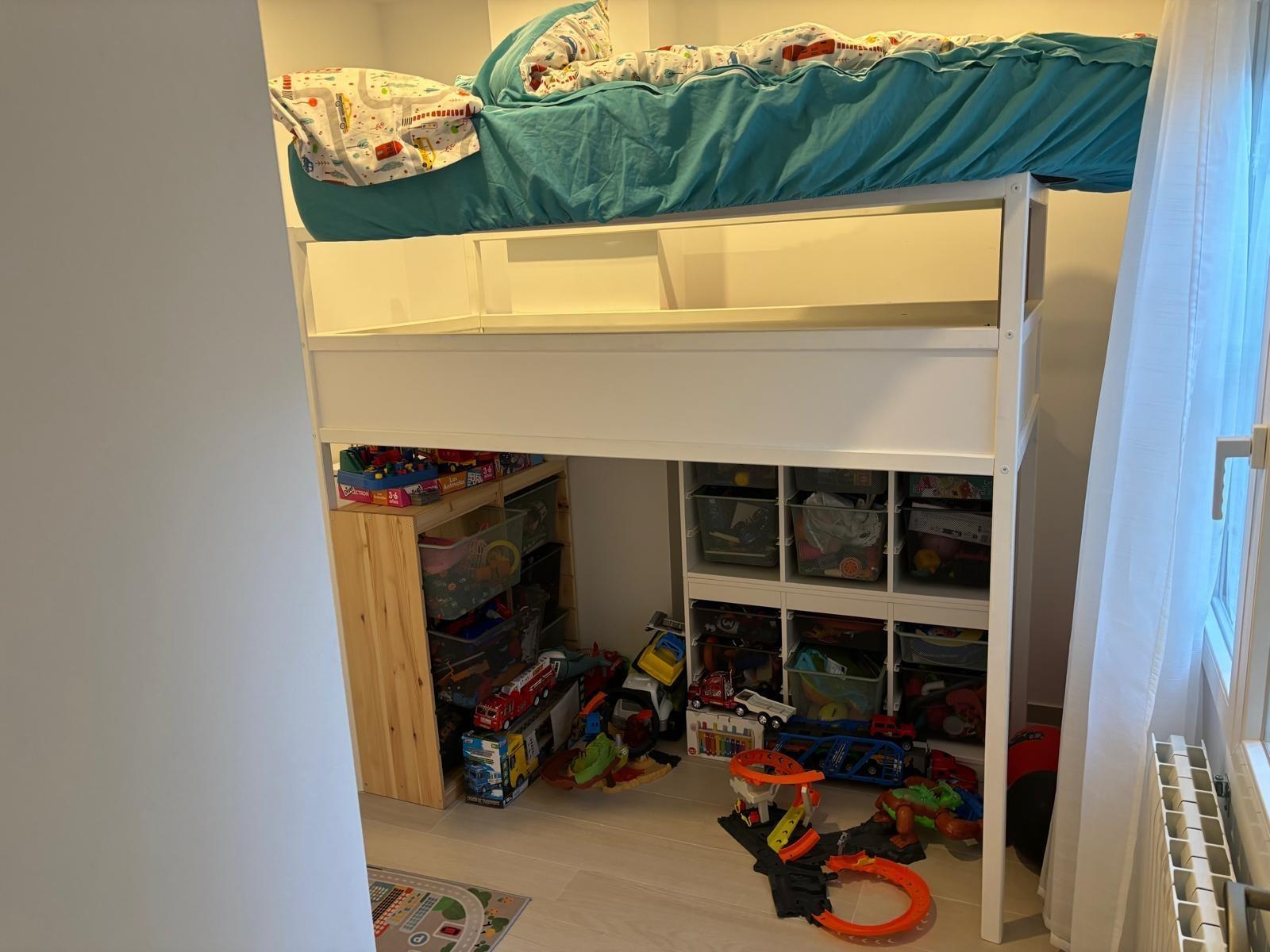 3 Bed, 2 Bath, ApartmentFor Sale, Torrevieja, Alicante