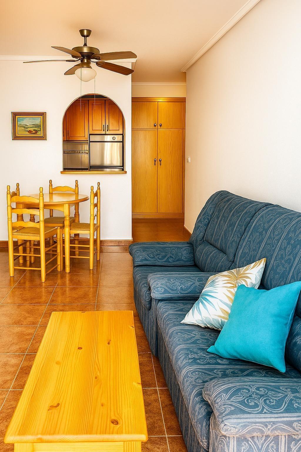 2 Bed, 1 Bath, ApartmentFor Sale, Torrevieja, Alicante