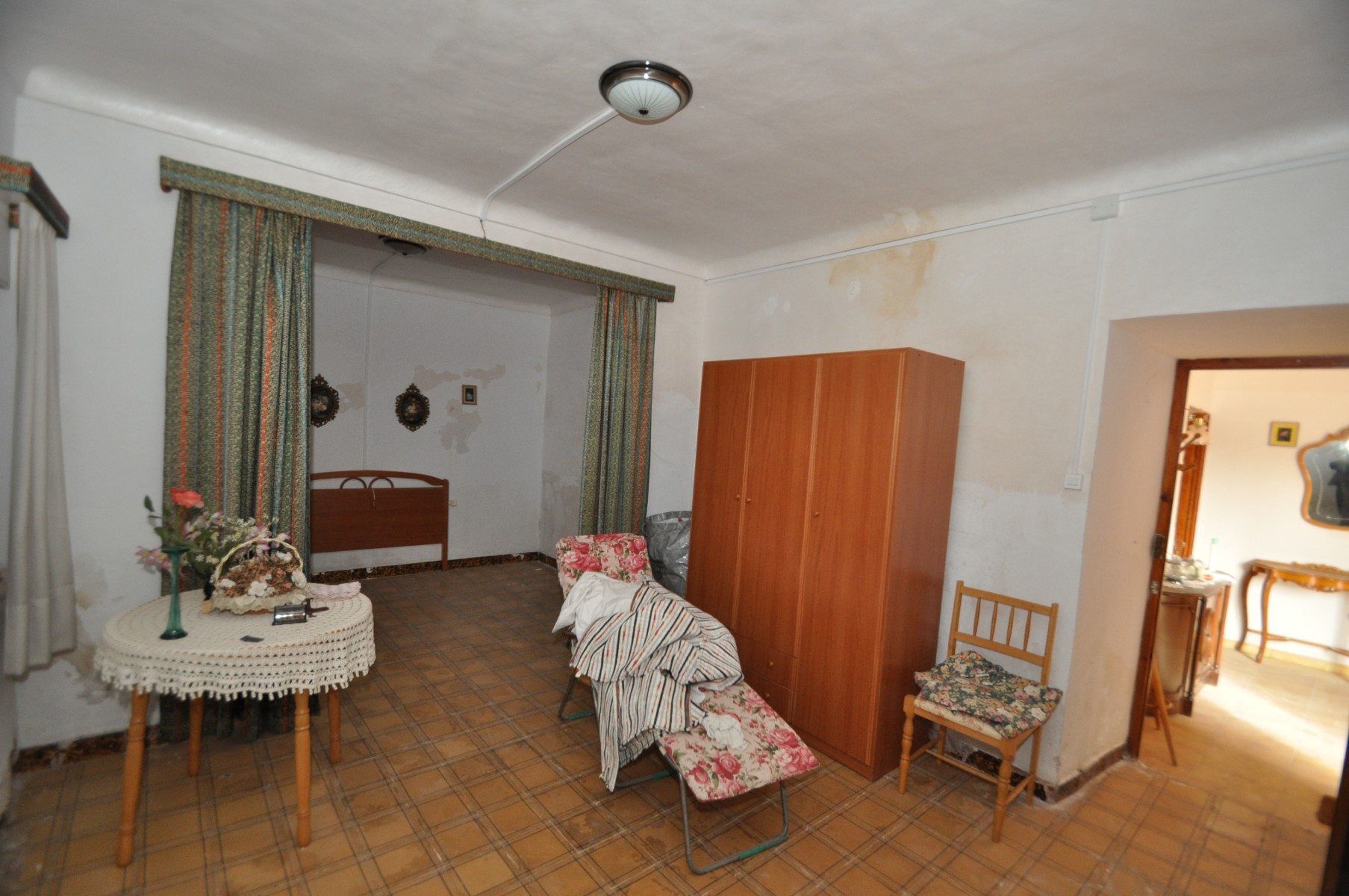 7 Bed, 1 Bath, HouseFor Sale, Chinorlet, Alicante