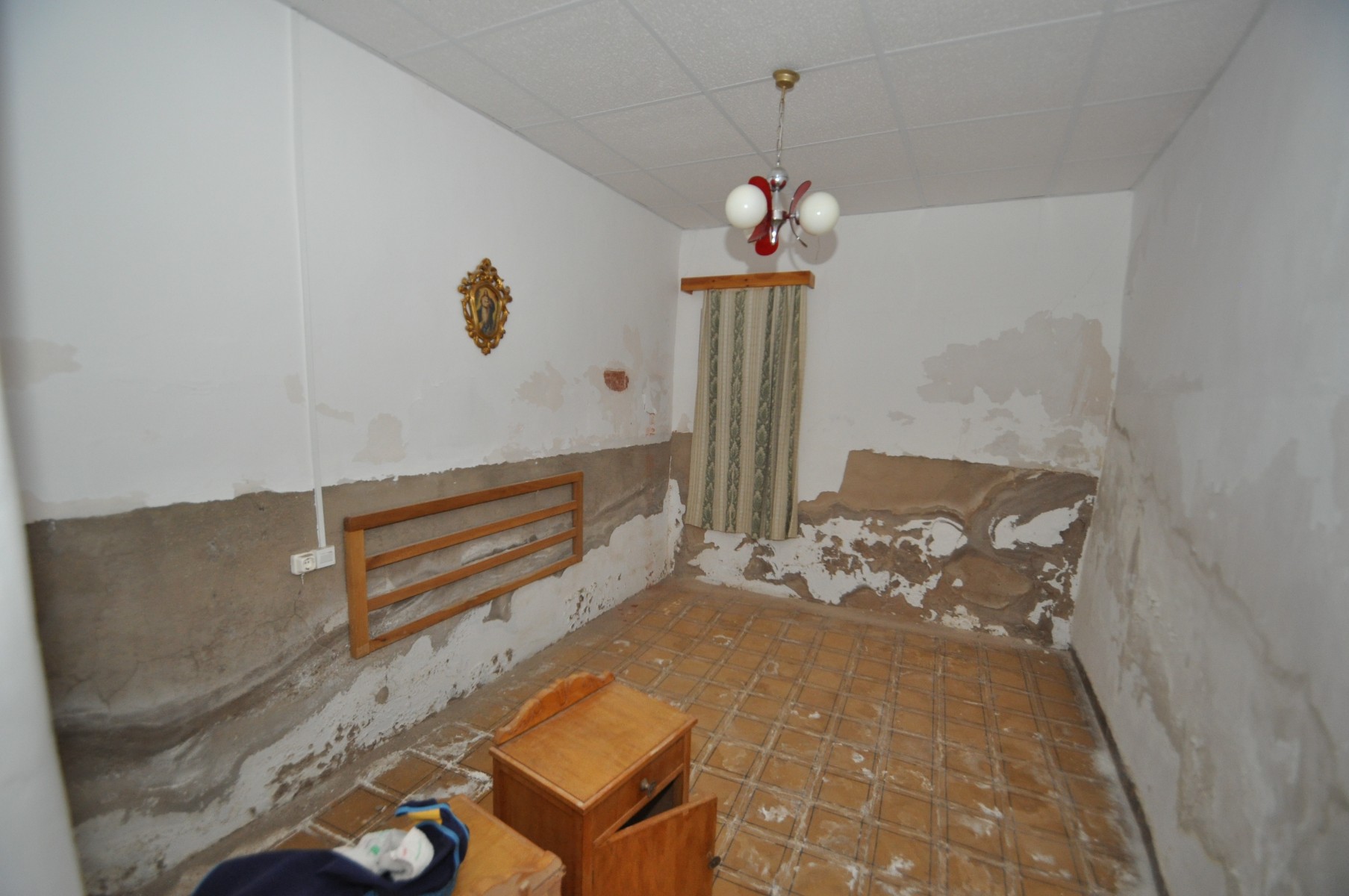 7 Bed, 1 Bath, HouseFor Sale, Chinorlet, Alicante