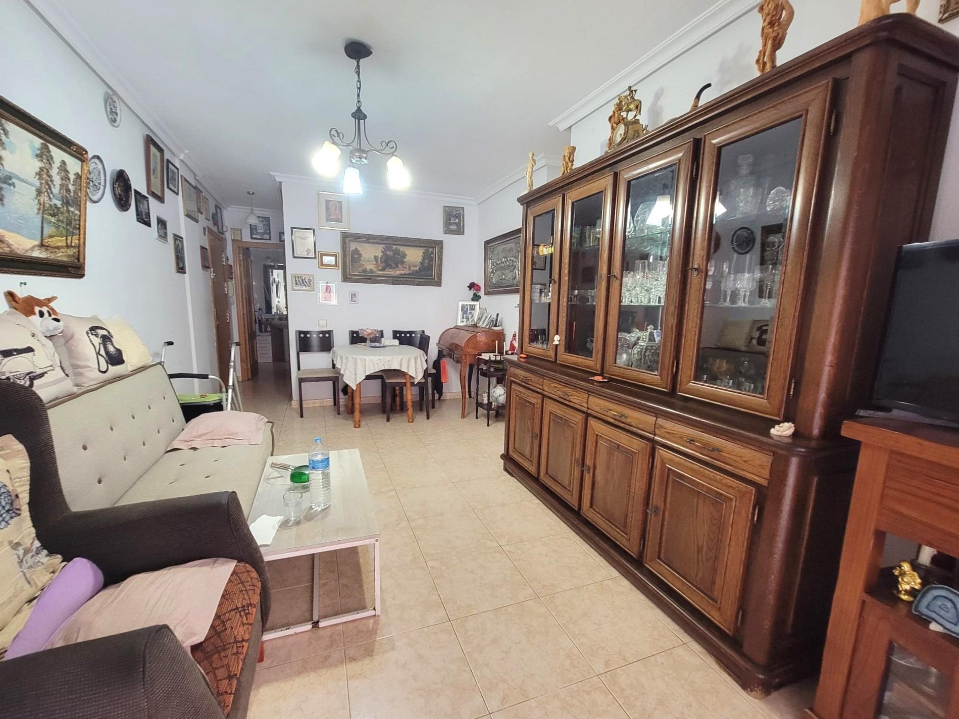 2 Bed, 1 Bath, ApartmentFor Sale, Torrevieja, Alicante