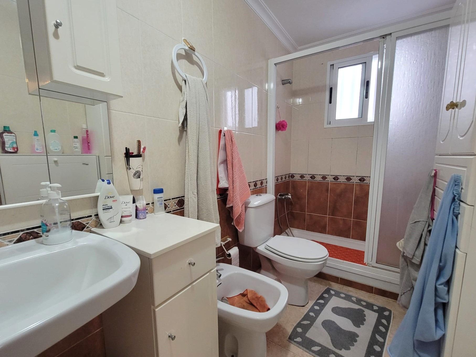 2 Bed, 1 Bath, ApartmentFor Sale, Torrevieja, Alicante