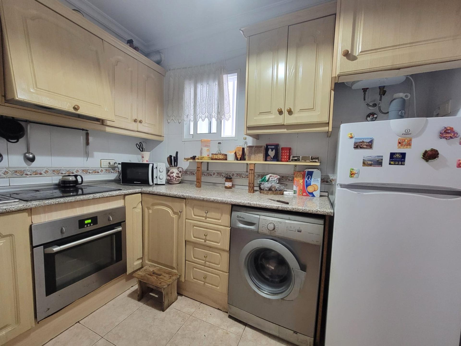 2 Bed, 1 Bath, ApartmentFor Sale, Torrevieja, Alicante