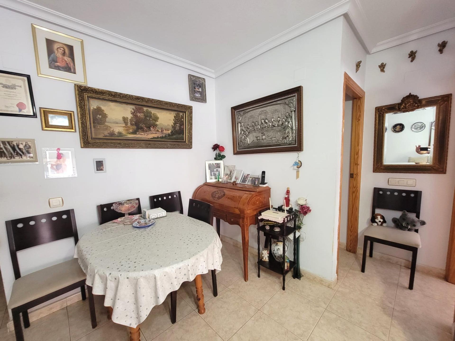 2 Bed, 1 Bath, ApartmentFor Sale, Torrevieja, Alicante