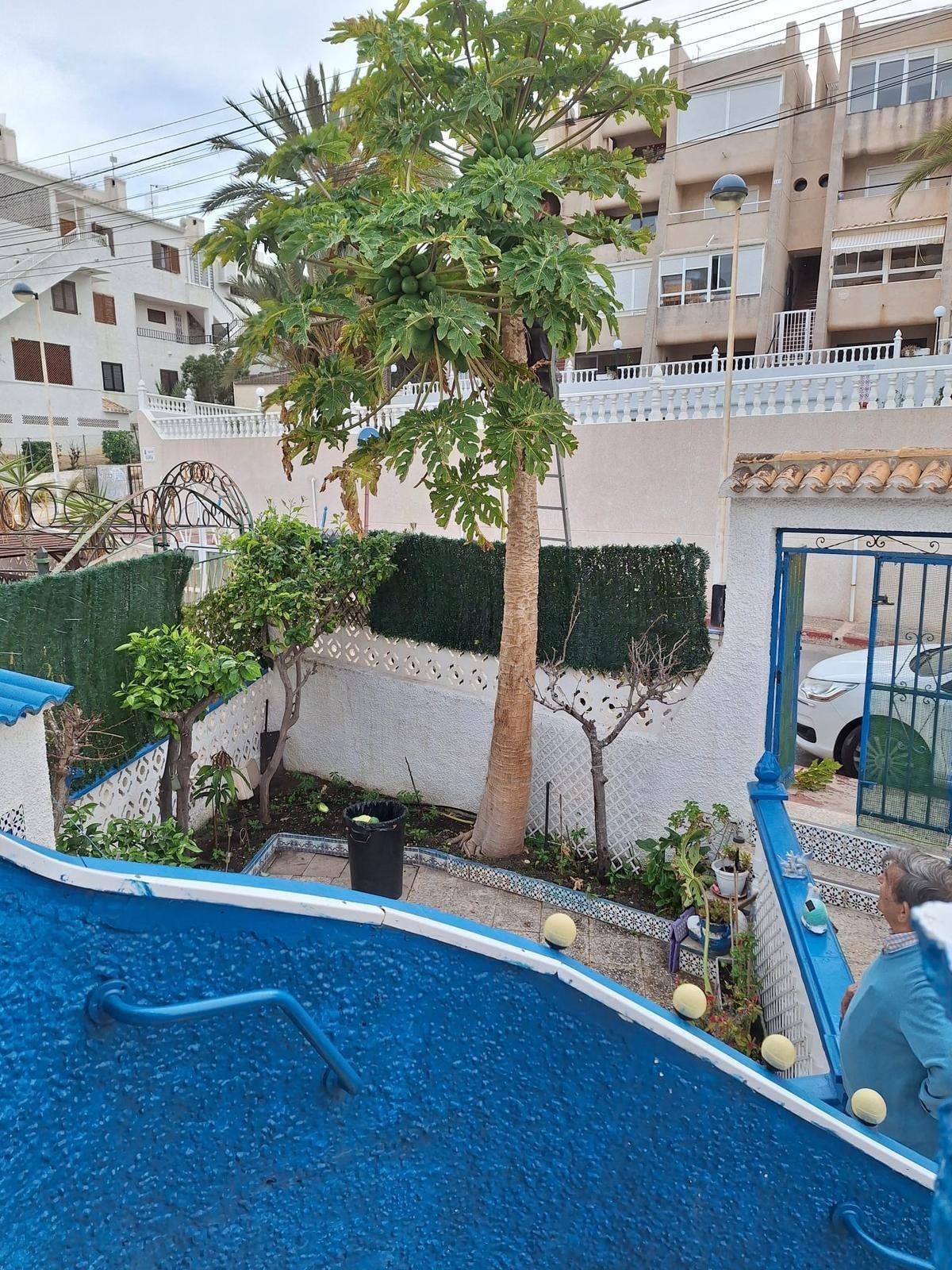 2 Bed, 1 Bath, HouseFor Sale, Torrevieja, Alicante