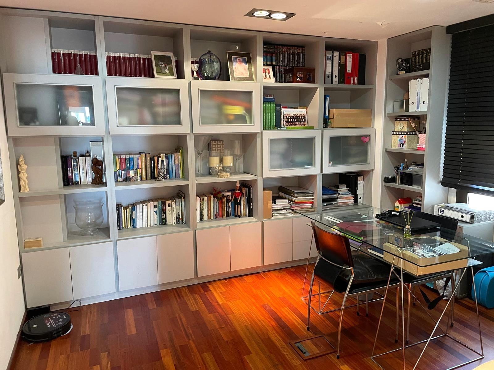 4 Bed, 3 Bath, ApartmentFor Sale, Torrevieja, Alicante