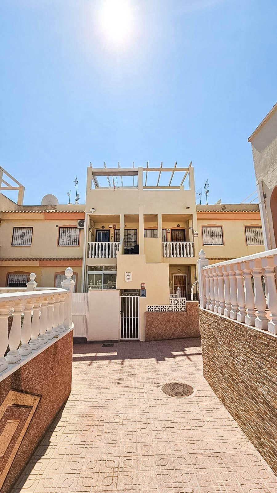2 Bed, 1 Bath, ApartmentFor Sale, Orihuela Costa, Alicante