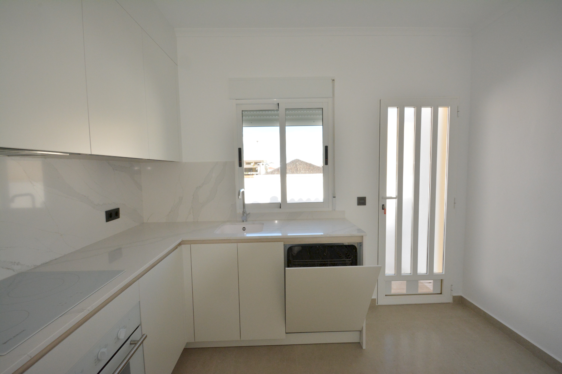 2 Bed, 1 Bath, HouseFor Sale, Algorfa, Alicante