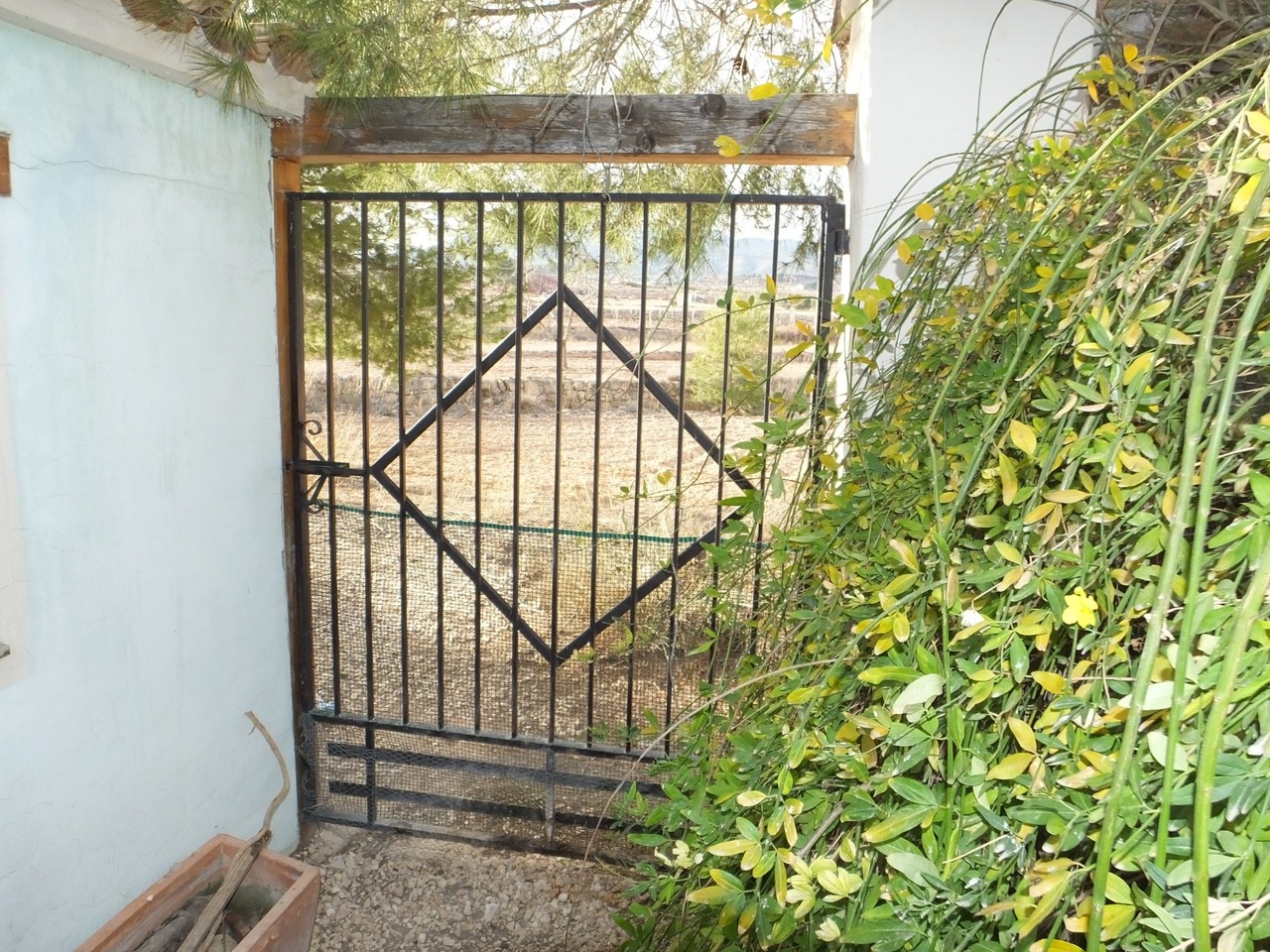 3 Bed, 2 Bath, HouseFor Sale, Pinoso, Alicante