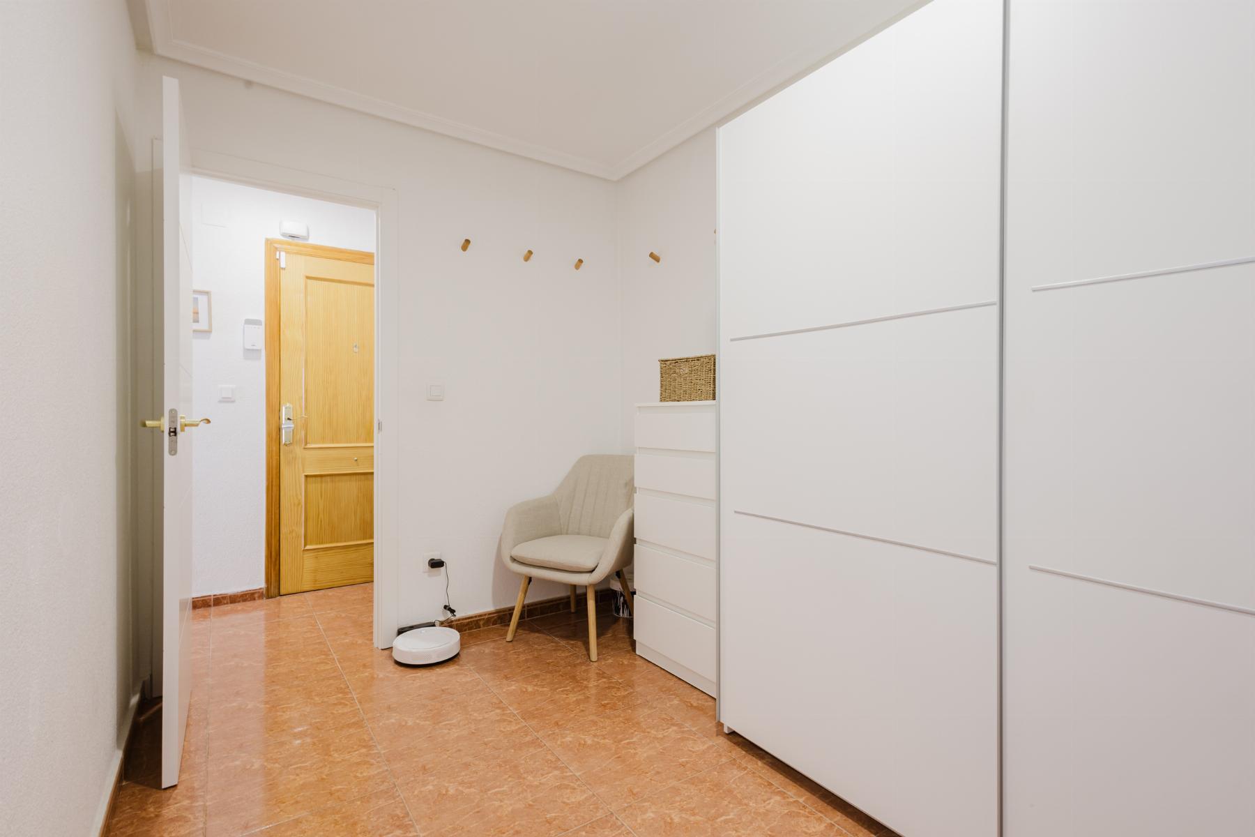 2 Bed, 1 Bath, ApartmentFor Sale, Torrevieja, Alicante 2 Bed, 1 Bath, ApartmentFor Sale, Torrevieja, Alicante